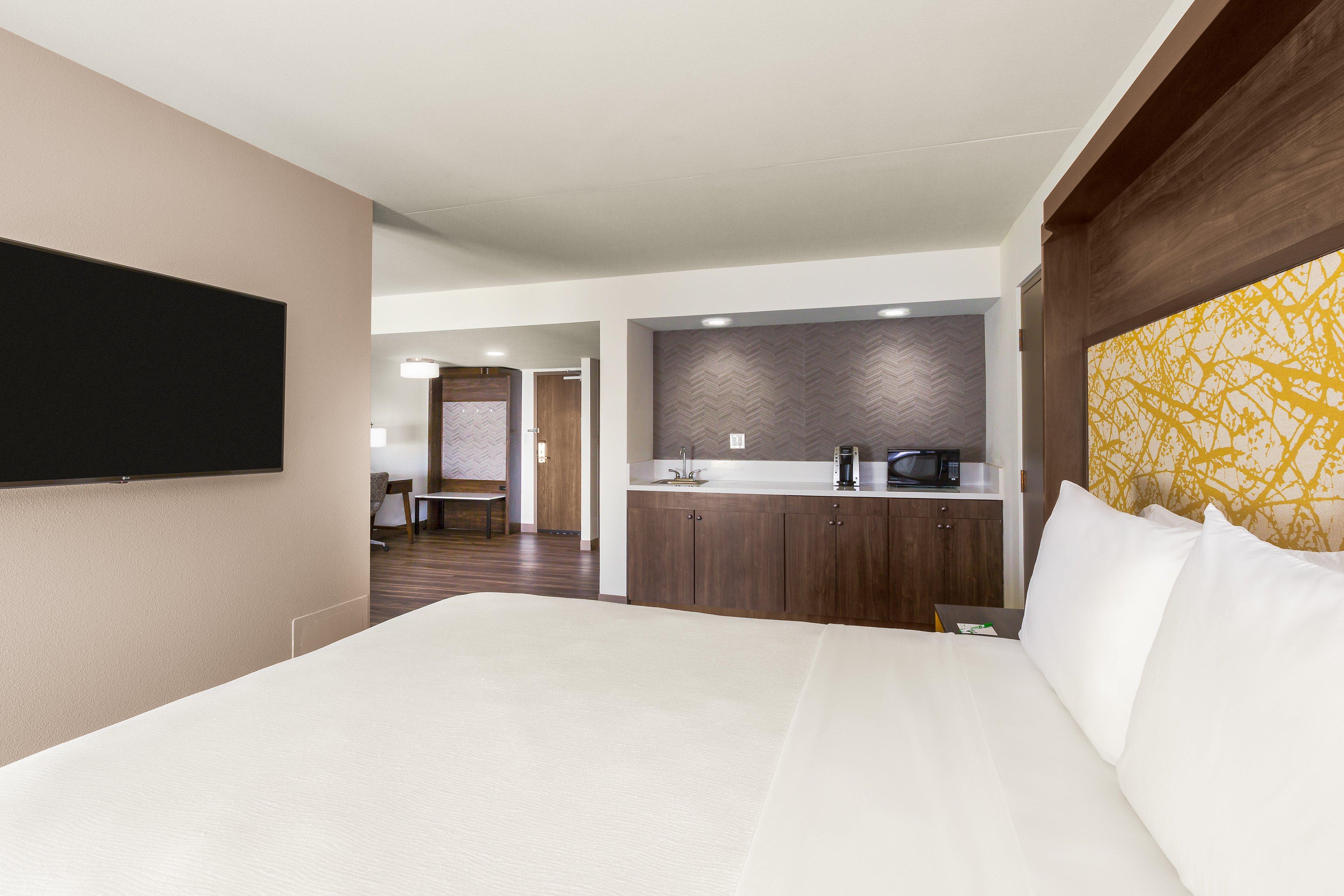 Holiday Inn La Mirada near Anaheim, an IHG Hotel Bagian luar foto