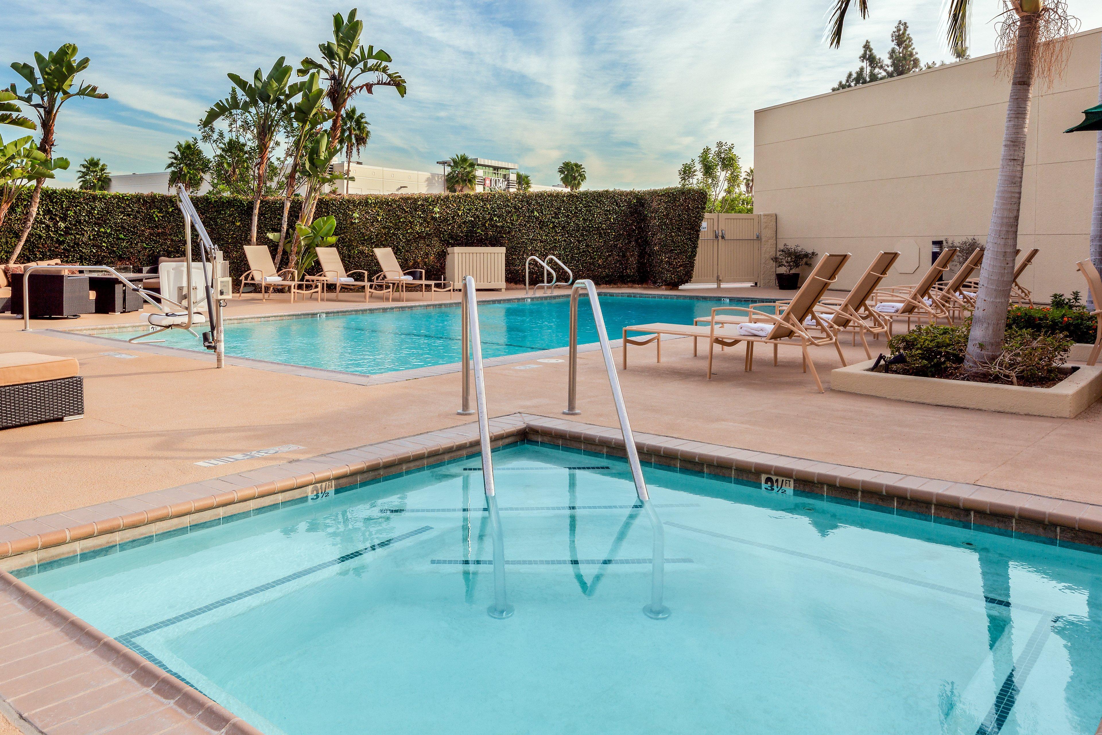 Holiday Inn La Mirada near Anaheim, an IHG Hotel Bagian luar foto