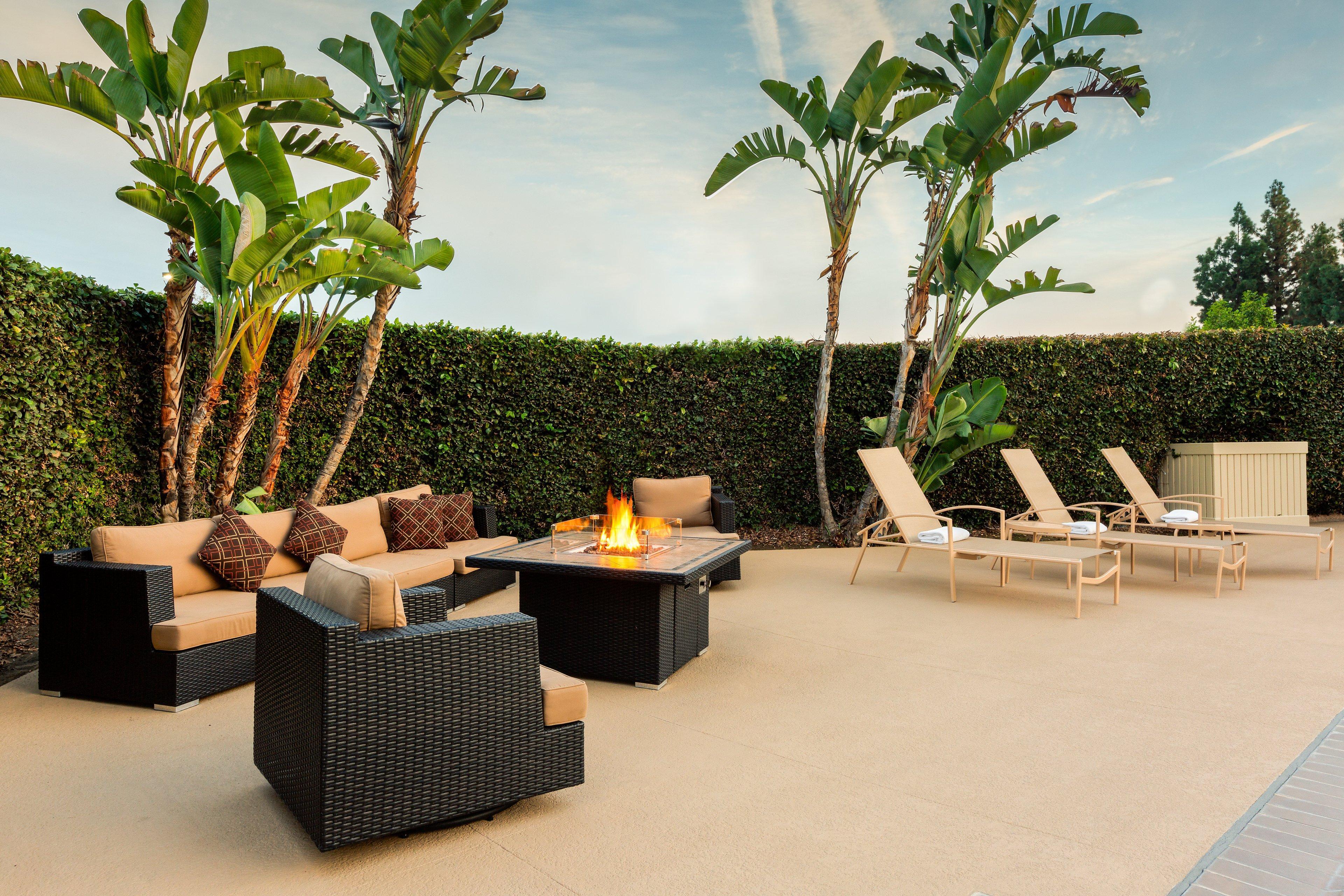 Holiday Inn La Mirada near Anaheim, an IHG Hotel Bagian luar foto