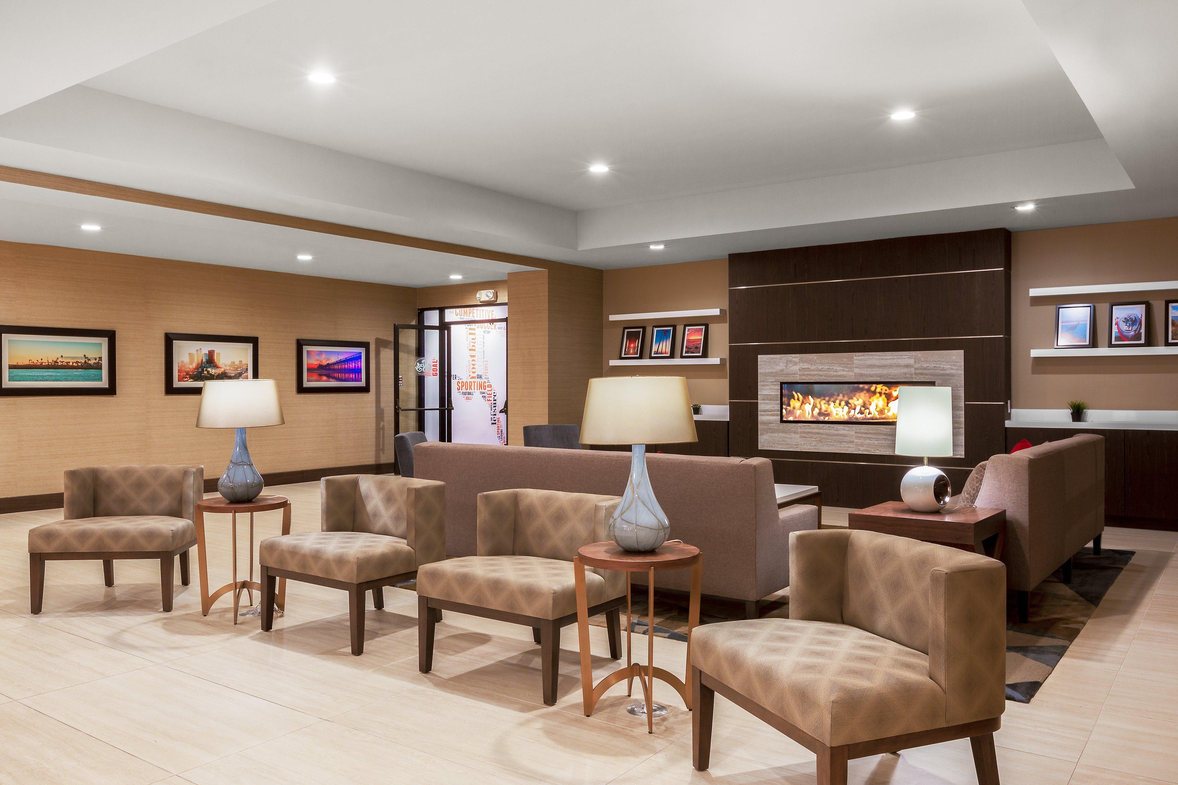 Holiday Inn La Mirada near Anaheim, an IHG Hotel Bagian luar foto