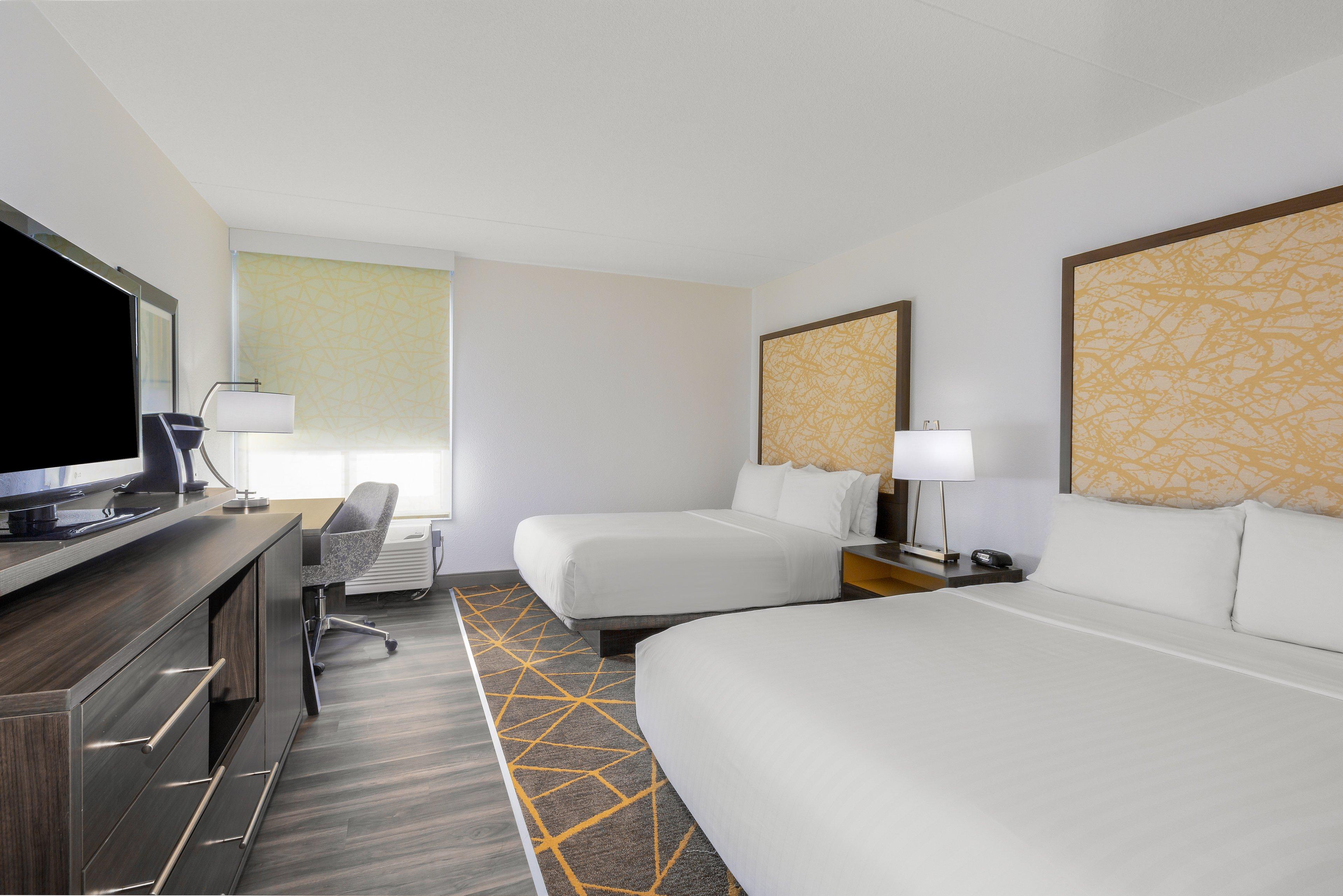 Holiday Inn La Mirada near Anaheim, an IHG Hotel Bagian luar foto