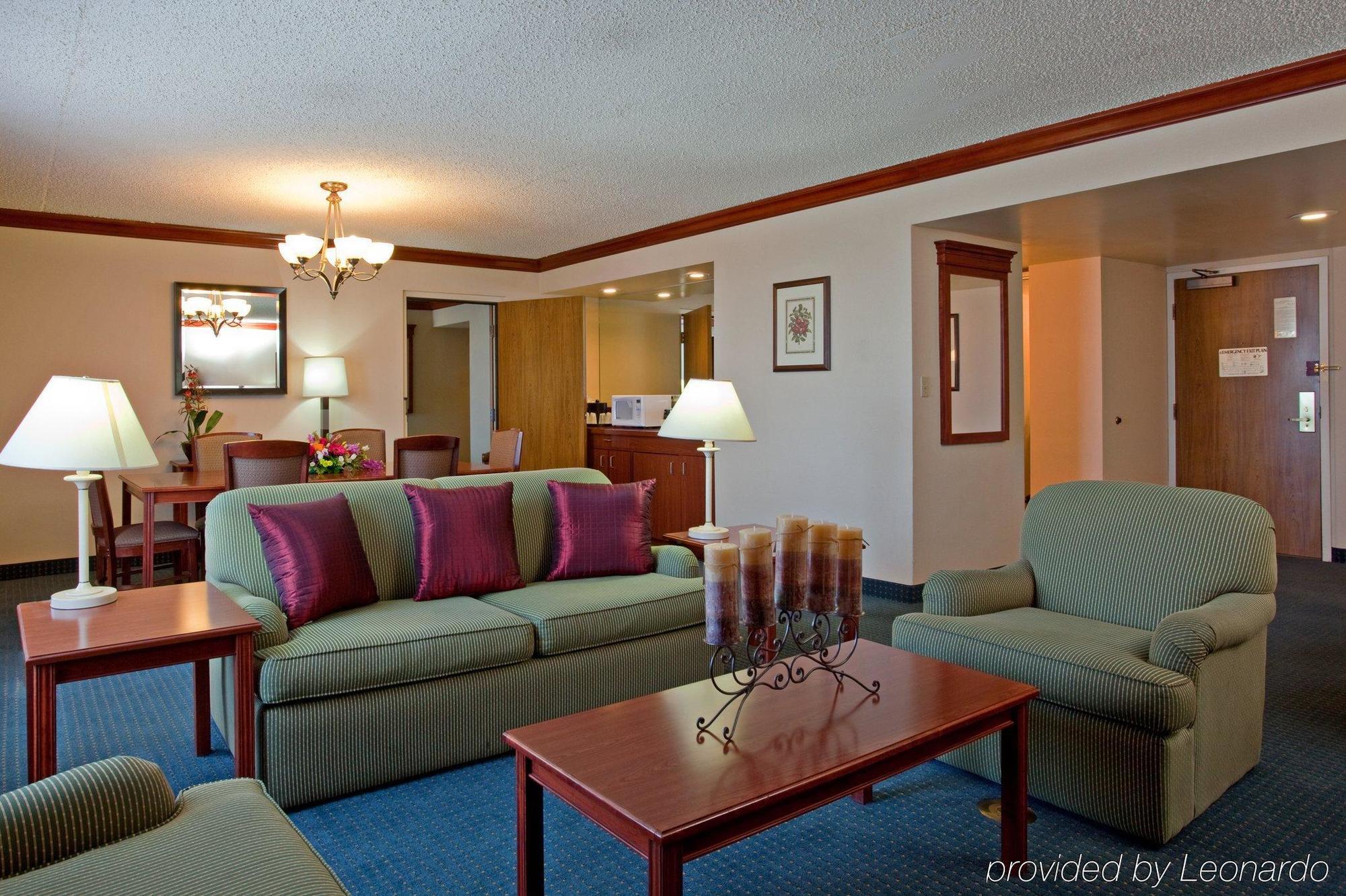 Holiday Inn La Mirada near Anaheim, an IHG Hotel Interior foto