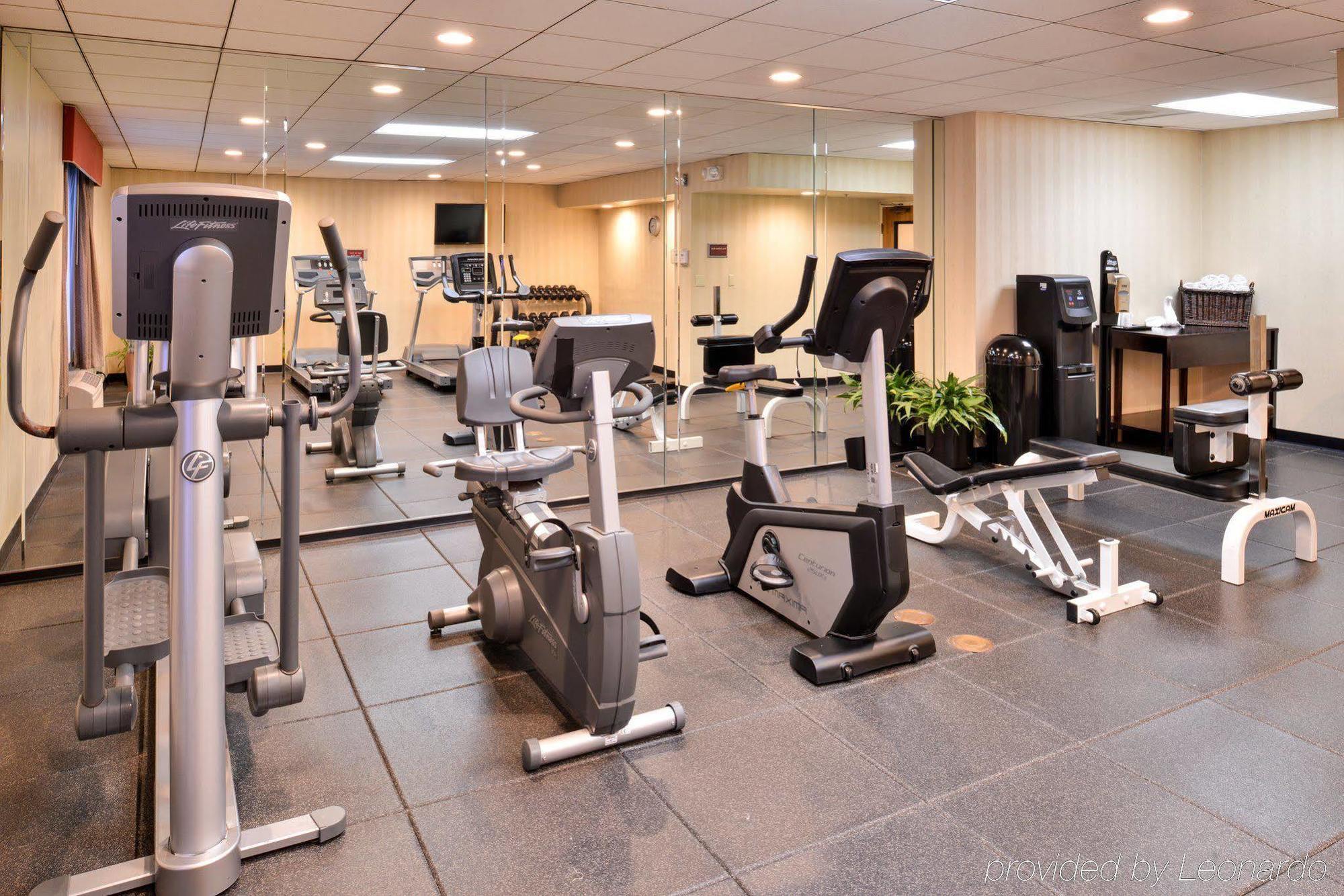 Holiday Inn La Mirada near Anaheim, an IHG Hotel Bagian luar foto